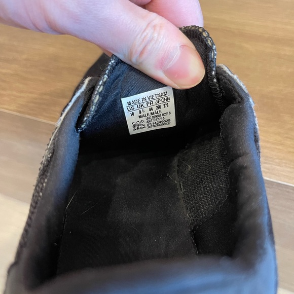 Adidas reflective shoes - Picture 12 of 12